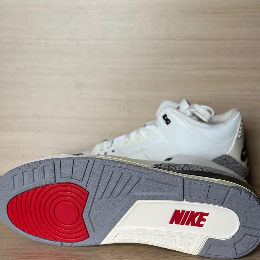 Nike Air Jordan 3 retro Reimagined white cement